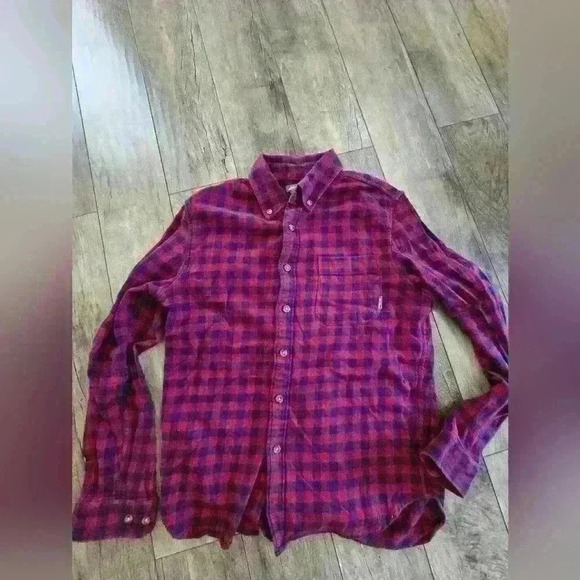 EDDIE BAUER mens small plaid red long sleeve  Button shirt - Picture 7 of 13